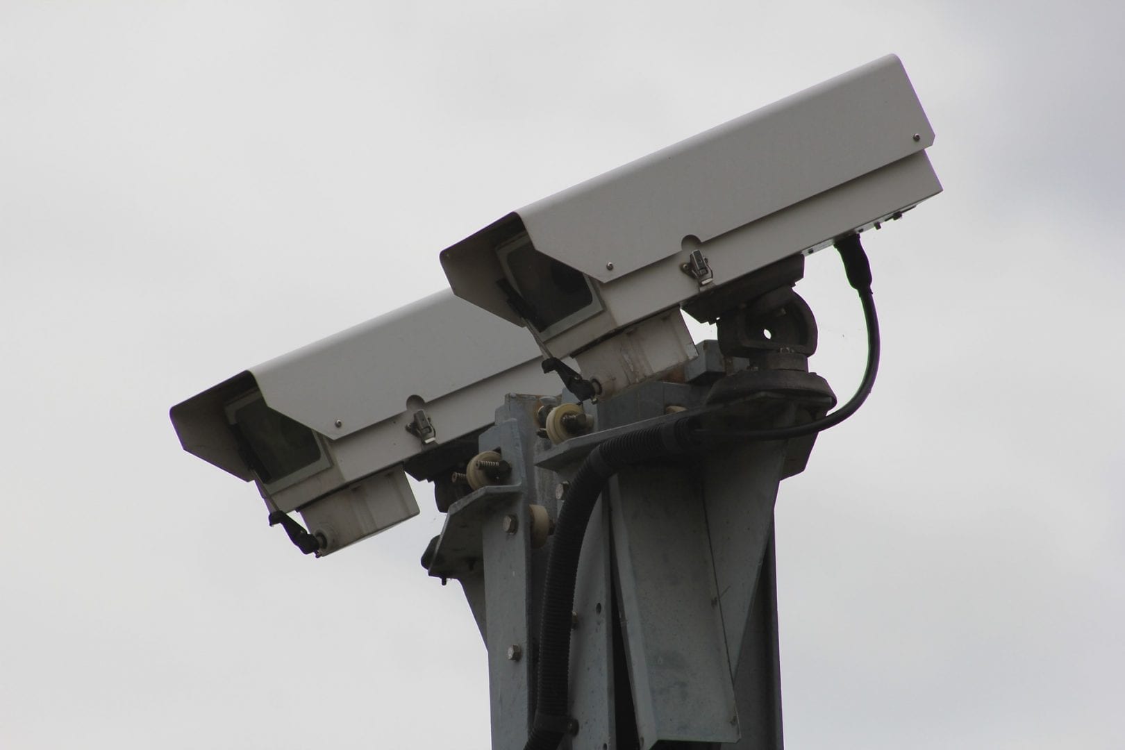 security-camera-834173_1920