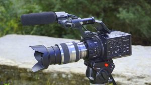 Blogging for dummies video camera 01489 885555